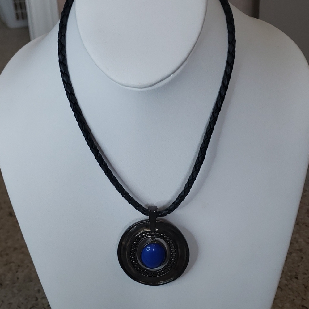 Premier Designs Necklace